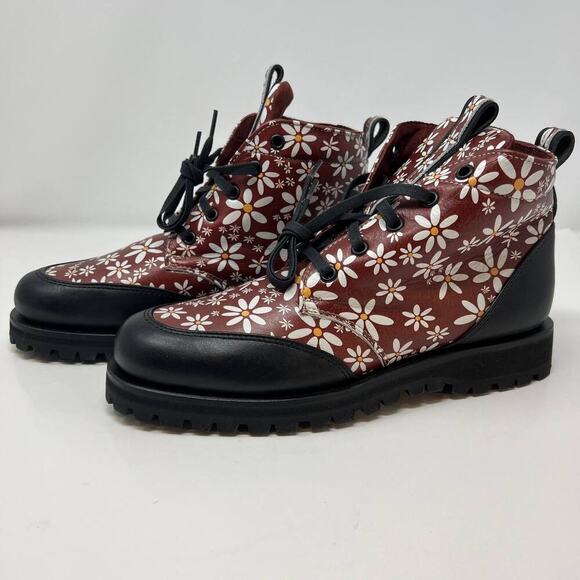 NWT Shindigs Women's Red Combat Boots Sz. 10 B Chunky Vibram Sole Lug Tread - Picture 6 of 12